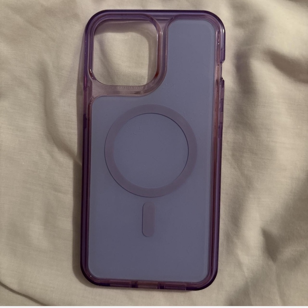 5 IPhone 13 ProMax Cases. 1 IPhone 13 Case